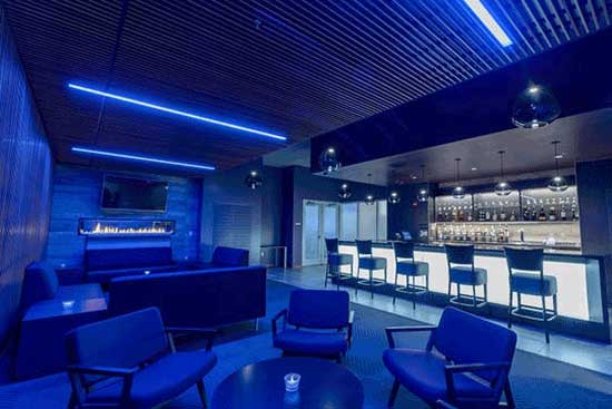 Royal River Casino Lounge